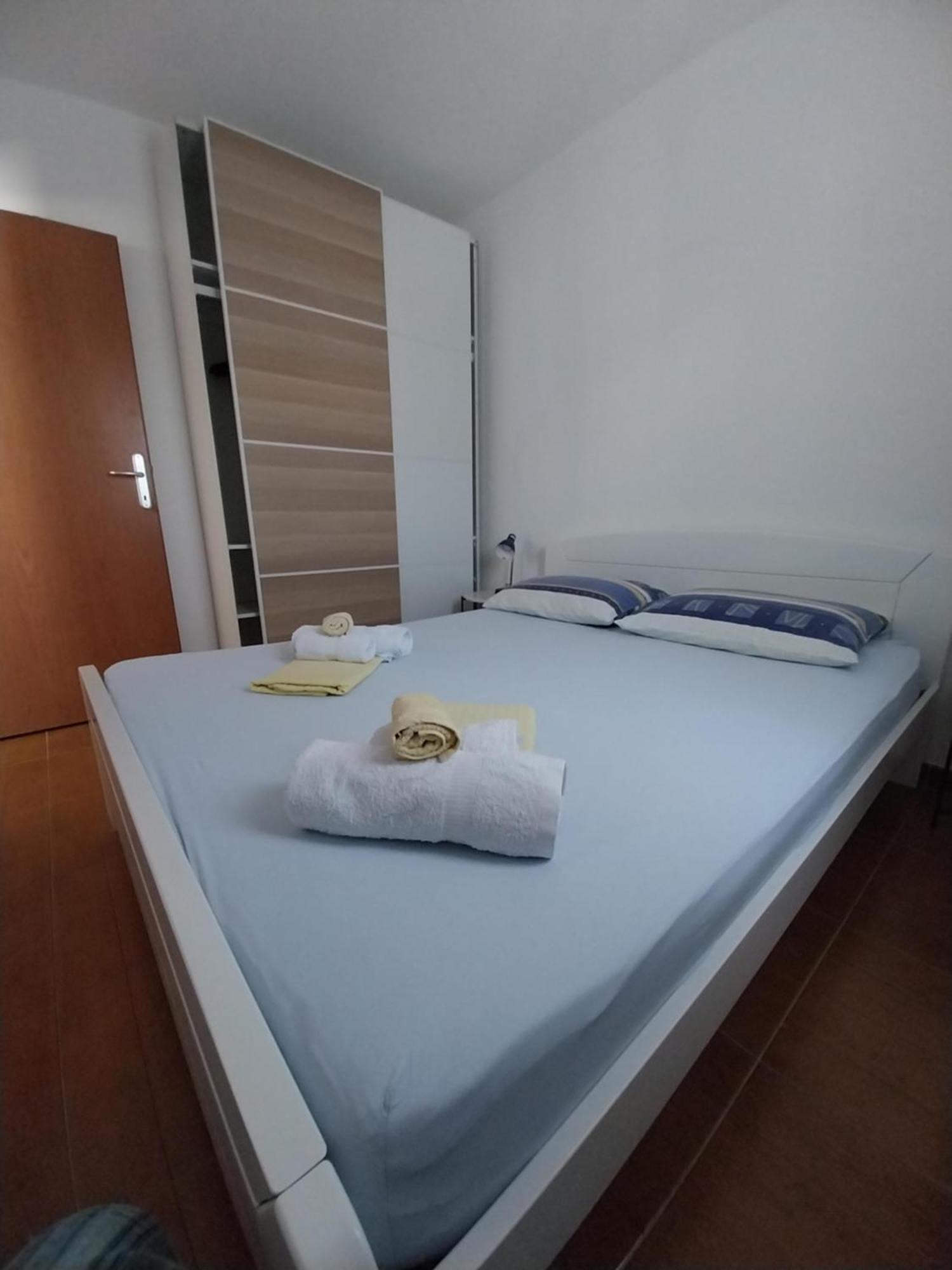 Kuca Za Odmor >Maro< Apartment Ston Exterior photo